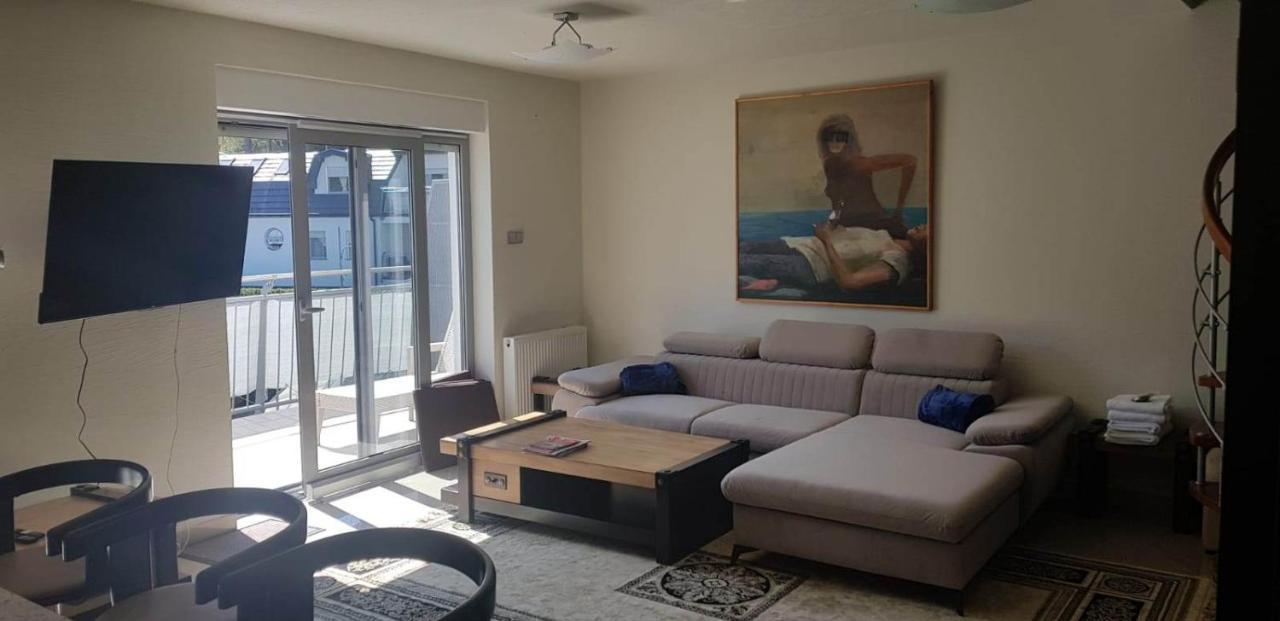 Apartament Happy - Basen, Plaza, Ochrona 24H - 3 Sypialnie Dla Maksymalnie 8 Osob Pobierowo Exterior foto